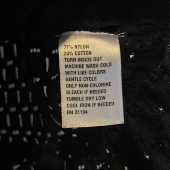 Crown and Ivy | Women’s Navy Eyelet Top | XS - Picture 5 of 6